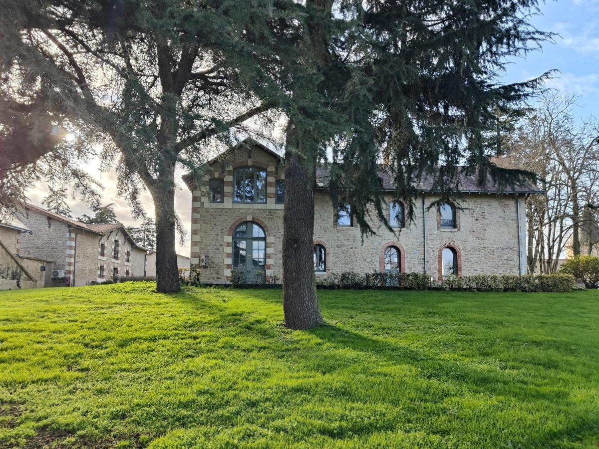 Hotel Chateau De La Barbiniere Saint-Laurent-sur-Sèvre Exterior foto